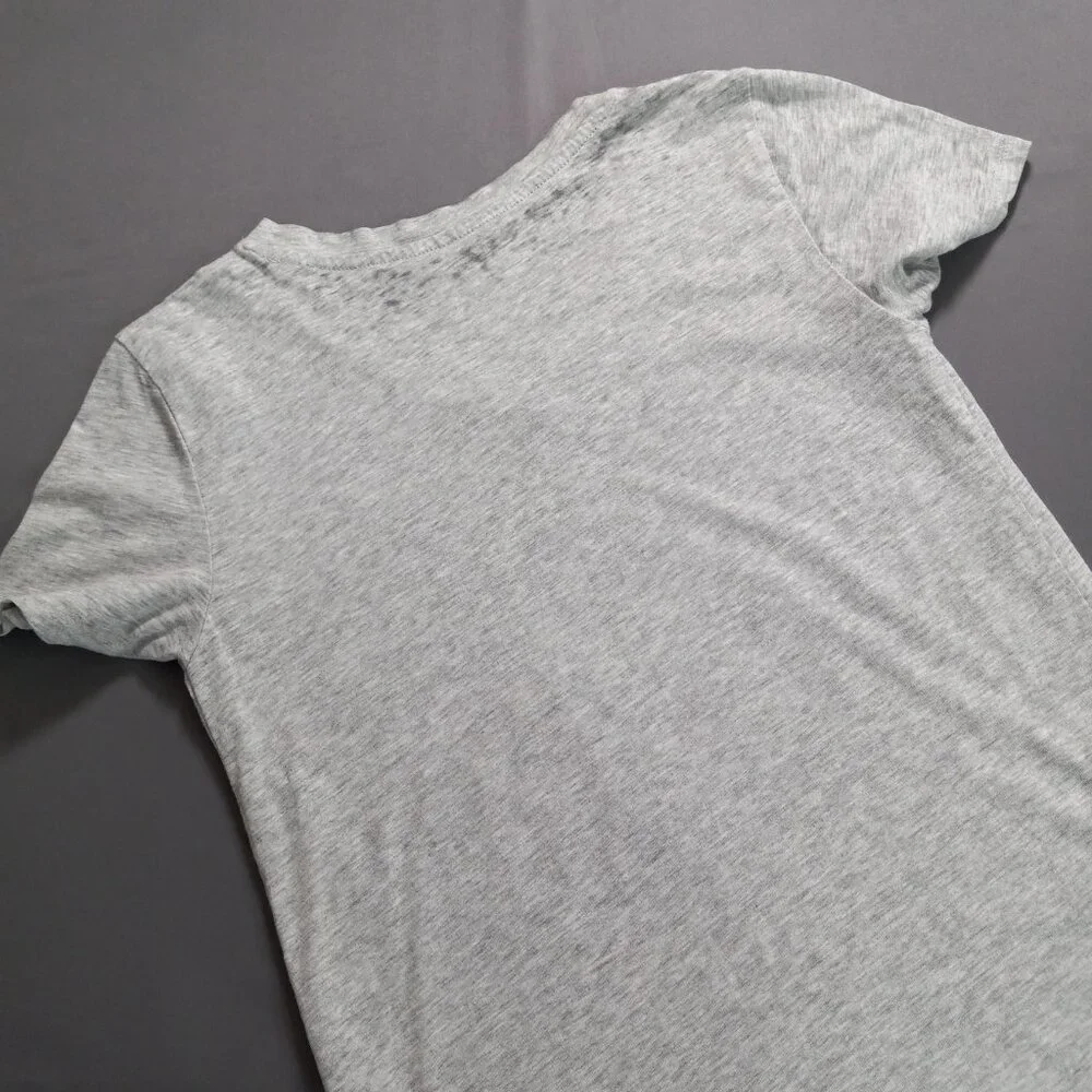 Freeze Trust The Universe Sun Moon Graphic‎ Tee Gray V-Neck T-Shirt Small